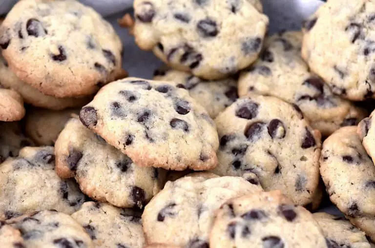 What to Expect when Baking Cookies on Aluminum Foil Baking Nook