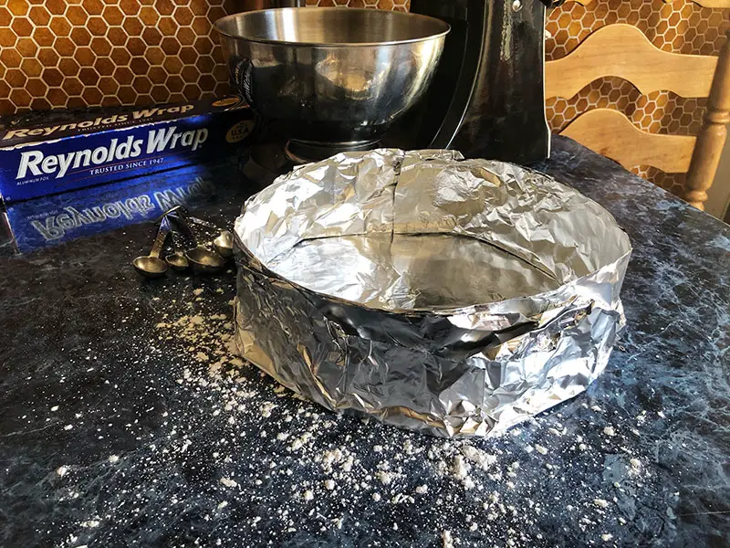 Baking a Cake Without a Cake Pan Creative Ways That Work Baking Nook