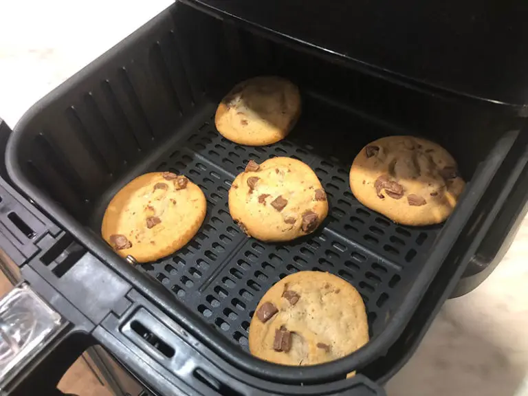 Can You Reheat Cookies In An Air Fryer? What To Expect… Baking Nook