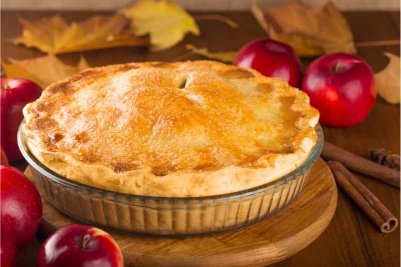 Apple Pie Made In A Glass Pan