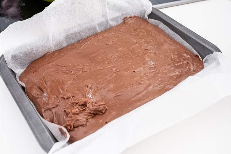 How Long For Fudge To Set A Guide to Perfect Quick Fudge Baking Nook