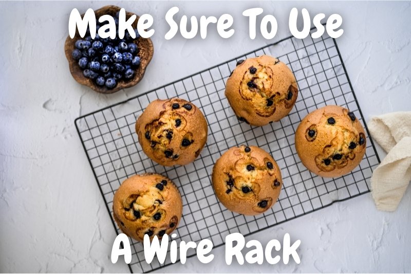 Make Sure To Use A Wire Rack To Reheat Muffins in A Toaster Oven